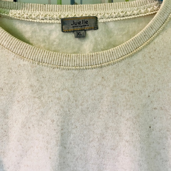 Juelle sweatshirt with embroidery on arms ! Hidden pockets - Picture 3 of 7